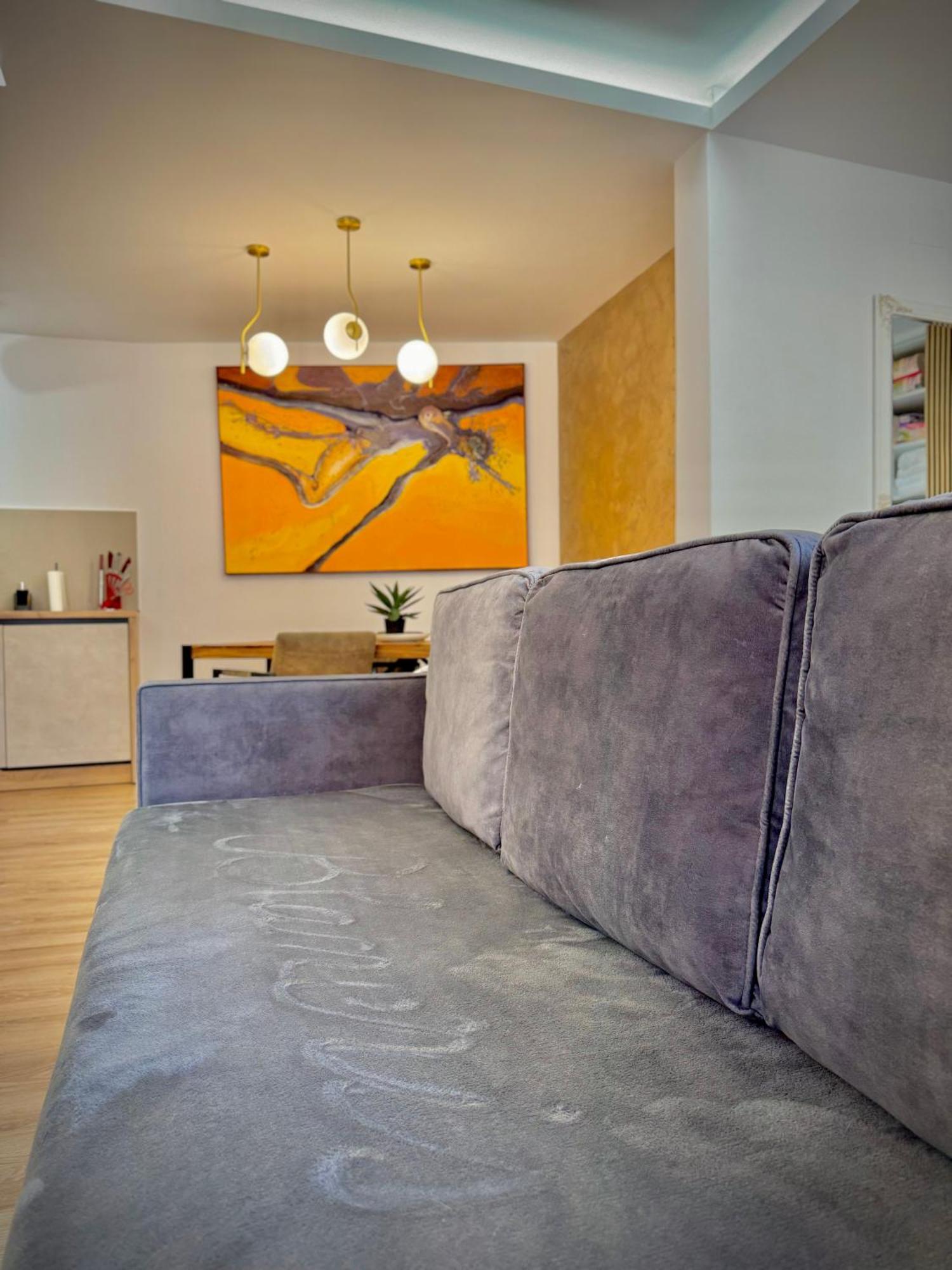 Blancris Boutique Apartamento Braşov Exterior foto